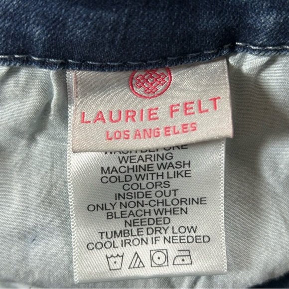 Laurie Felt Rose Petal Denim Relaxed Flare Jeans New Size 28 WP Blue Plus Size - Picture 8 of 8